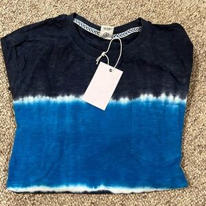 Reverse Threads T-shirt, small